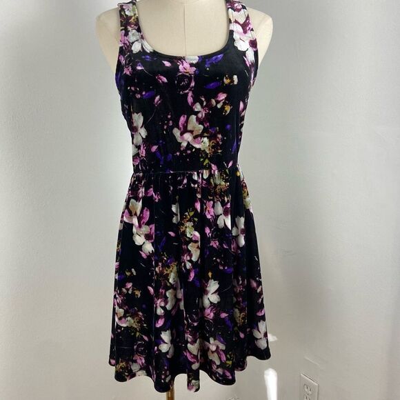 Hot Topic Black Velvet Asian Floral Print Dress Dark Fairy Punk Goth Y2K Grunge - Picture 1 of 10